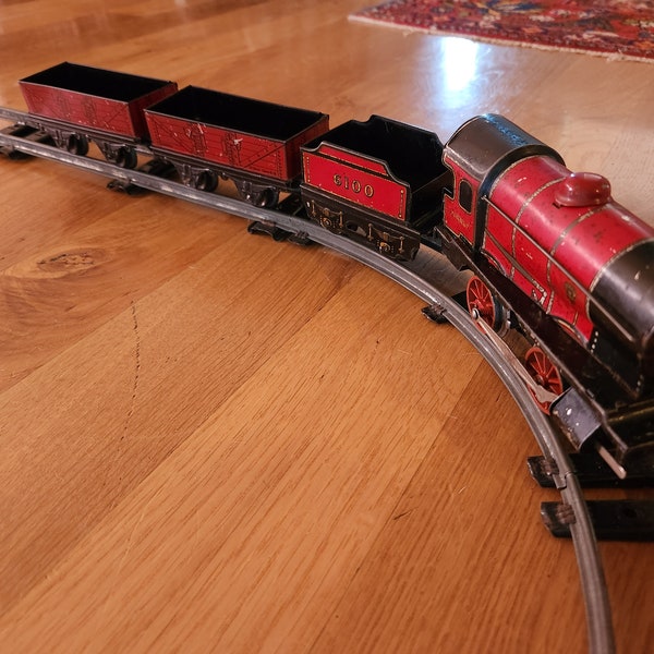 Meccano Limited Hornby Series M1/2 O Gauge Locomotive and Tender With 2 Matching Gondola Freight Cars