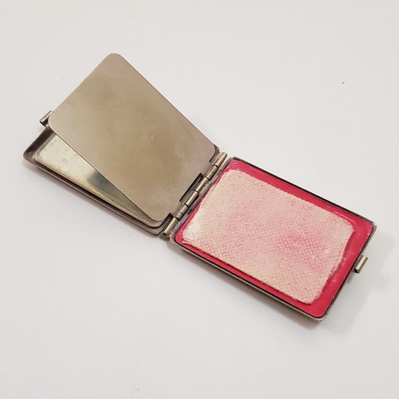 1939 Golden Gate Exposition Compact View 3
