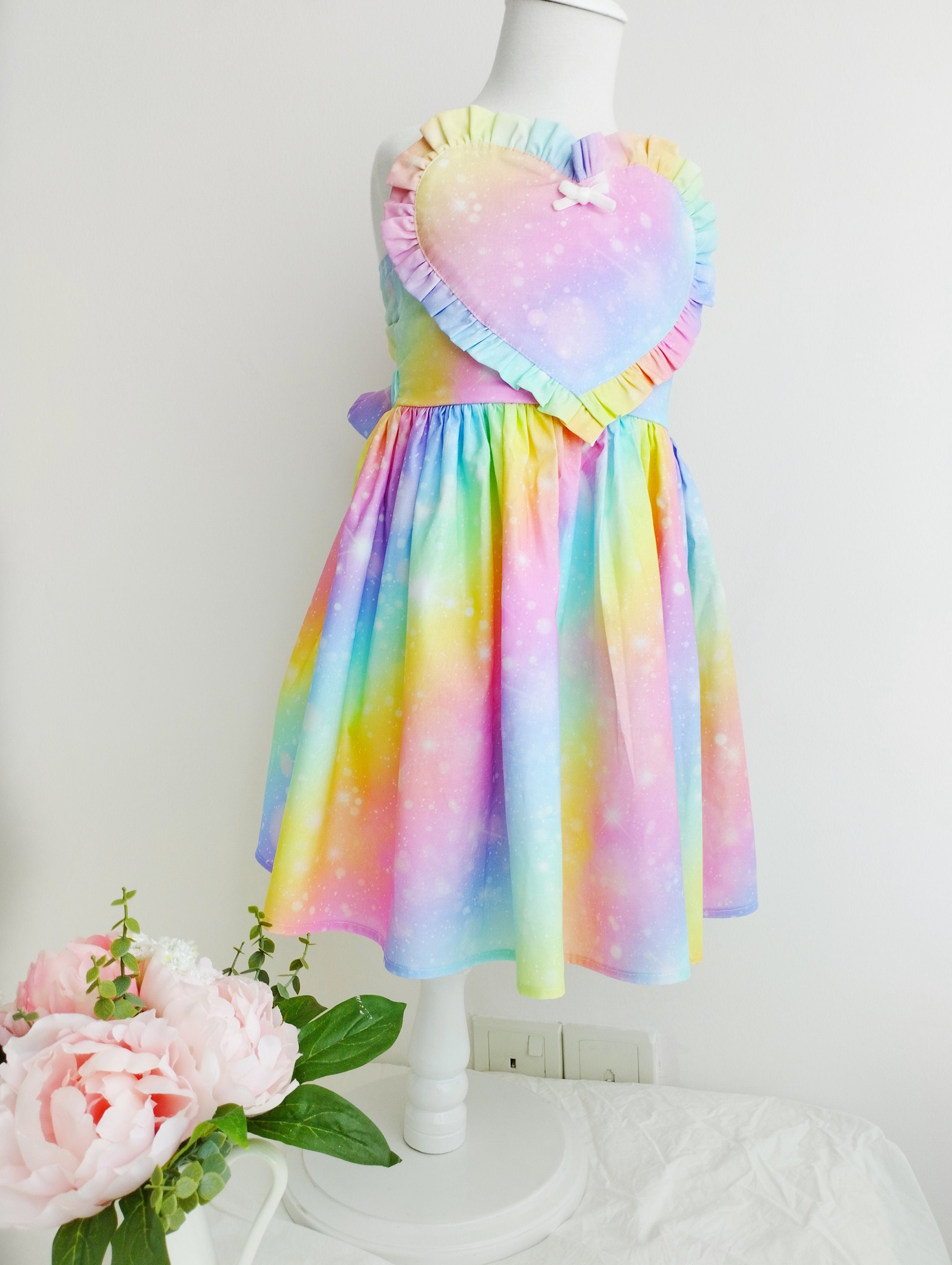 Pastell Regenbogen Farbverlauf Herzen Kleid Amoree Kleid Valentinstag Sonnenkleid Kleinkind Mädchen Geburtstag Party Outfit Fotoshooting Kleid