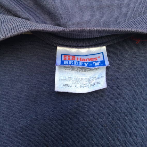 felpa thrasher etichetta