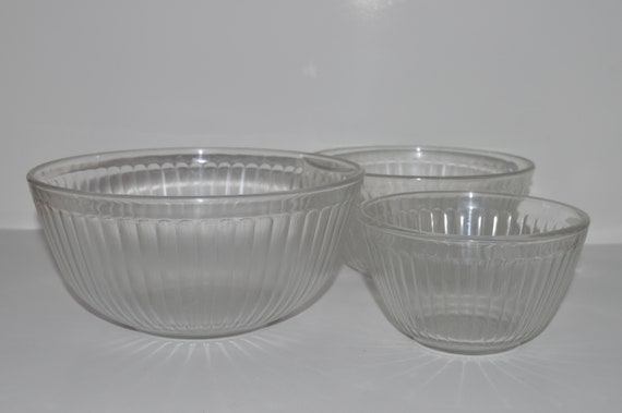 MIXING BOWL SET - CLEAR PLASTIC