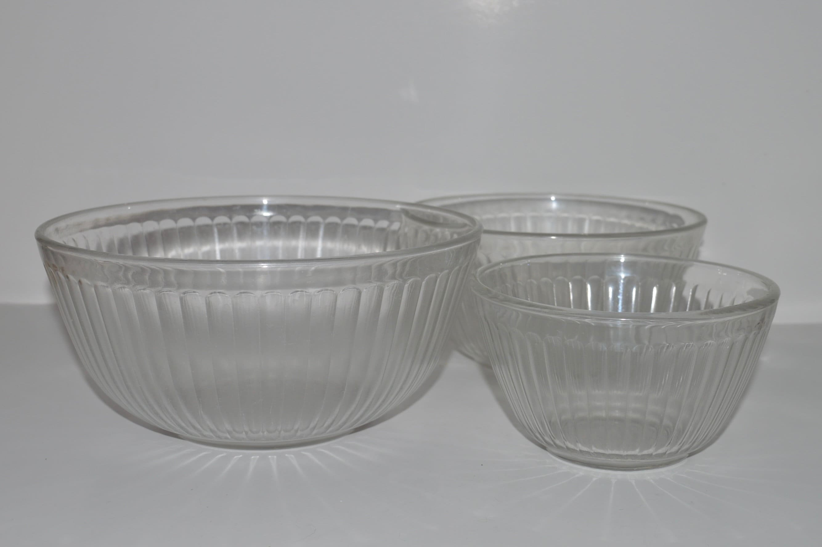 Pyrex 3 Cup Clear Ribbed Glass 7401-S Set of 3 Bowls/ Kitchen Prep Bowls 