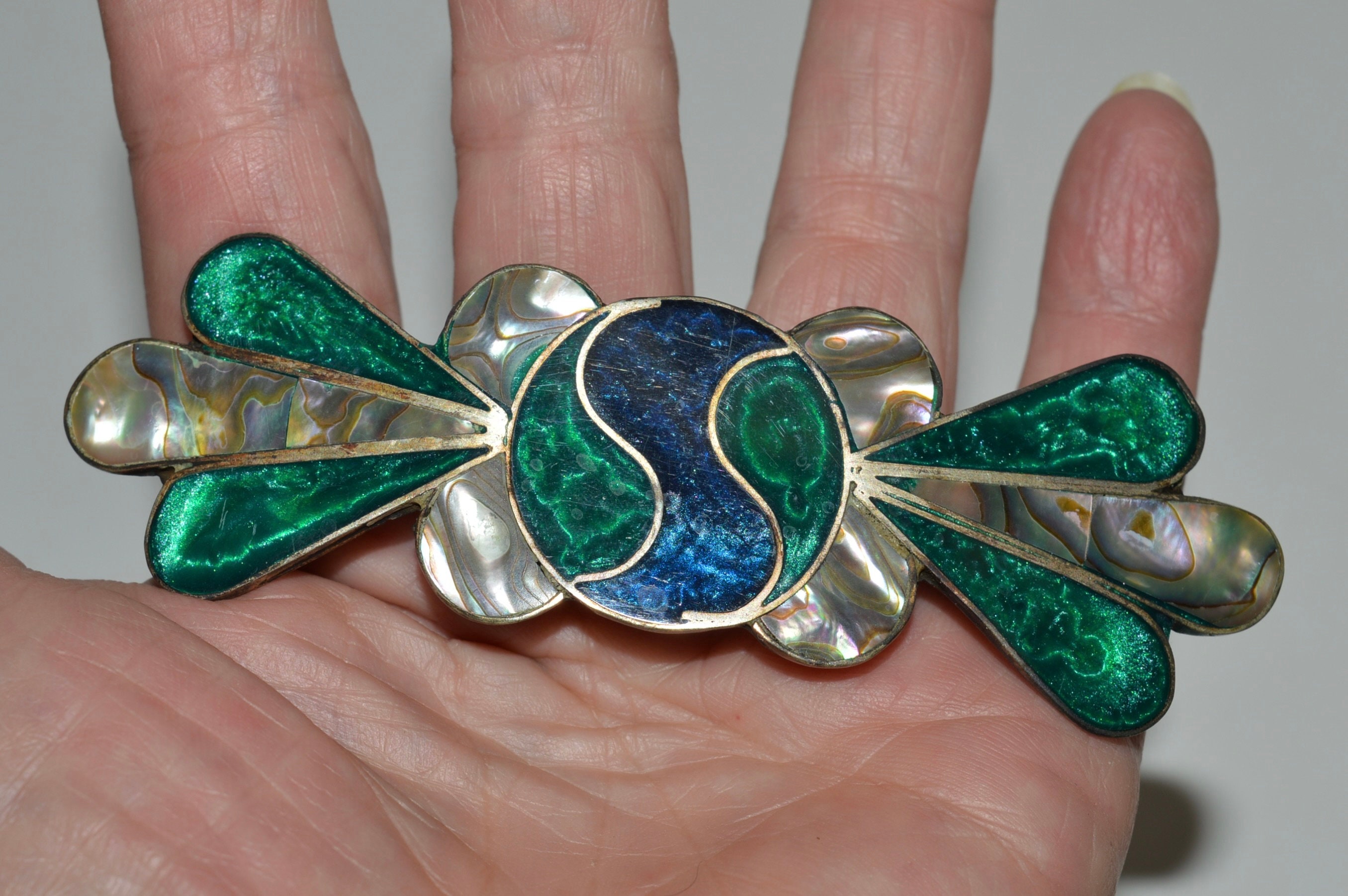 Vintage Abalone Inlay Hair Barrette, Silver Tone Hair Clip  display picture 1