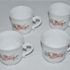 Vintage Arcopal France Milk Glass Cups, Milk Glass Pink Floral Tea Cups,  Set of 4 Arcopal Mugs, Wild Rose Cherry Blossom Dainty Cups