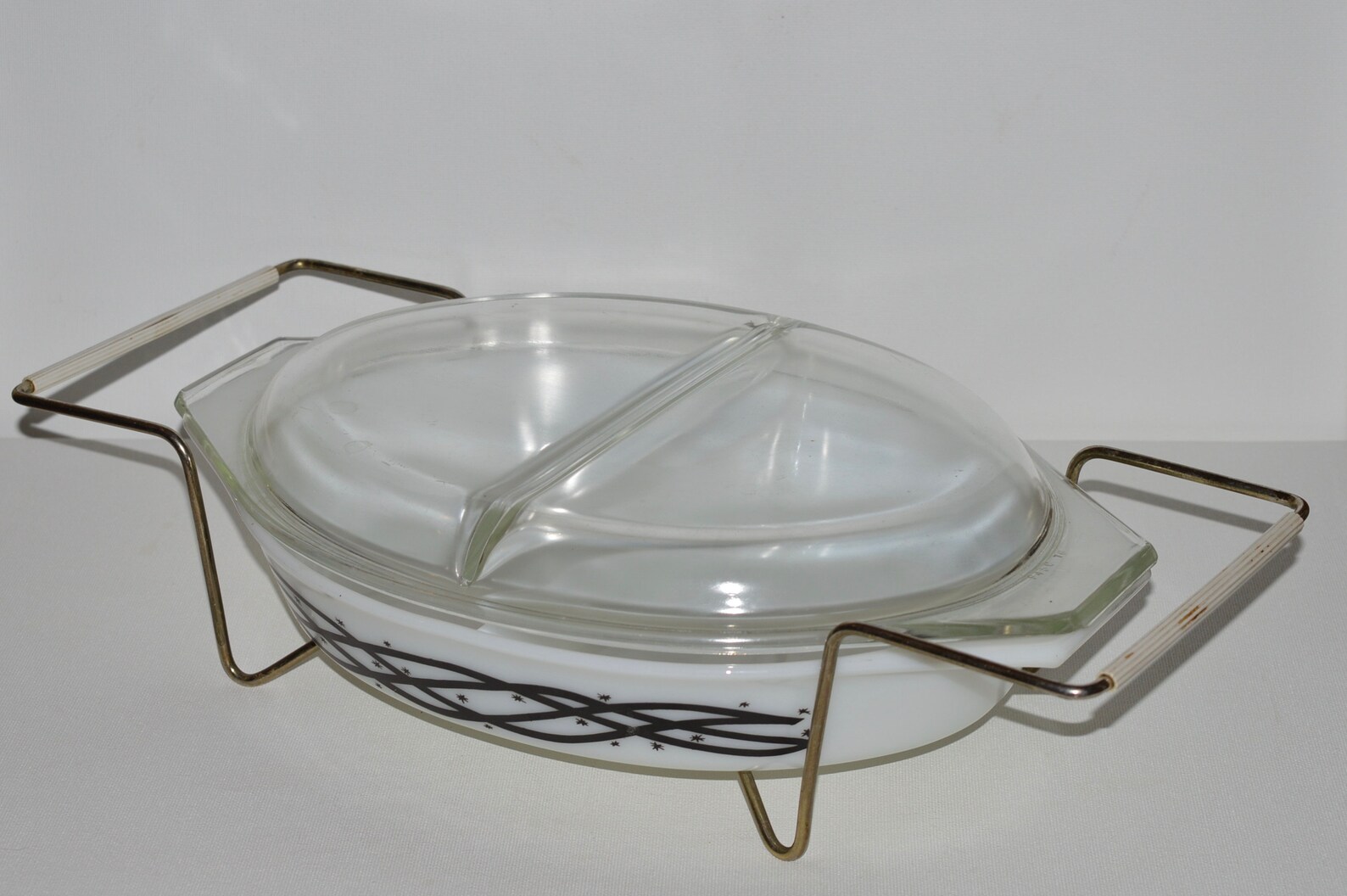 Pyrex Barbed Wire Divided Casserole Dish 1950s Pyrex Etsy