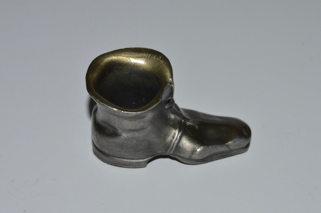 Vintage Hudson Fine Pewter Shoe Figurine, Collectible Hudson Pewter
