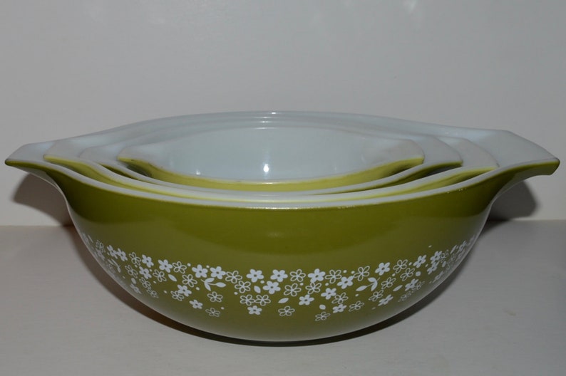 Pyrex Mixing Bowl Set Crazy Daisy 2 Bowls Pyrex Crazy Etsy