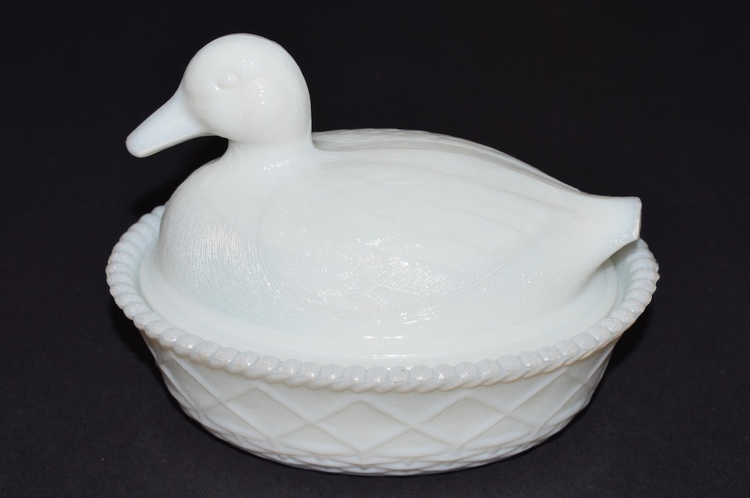 Kemple Glass Duck on Nest, Milk Glass Duck, Duck Trinket Dish, White