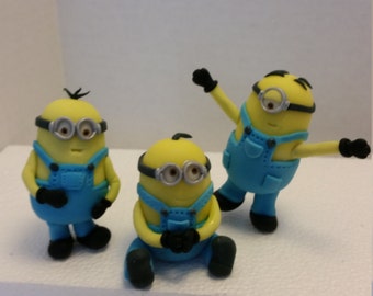 Edible minions inspired cake topper set