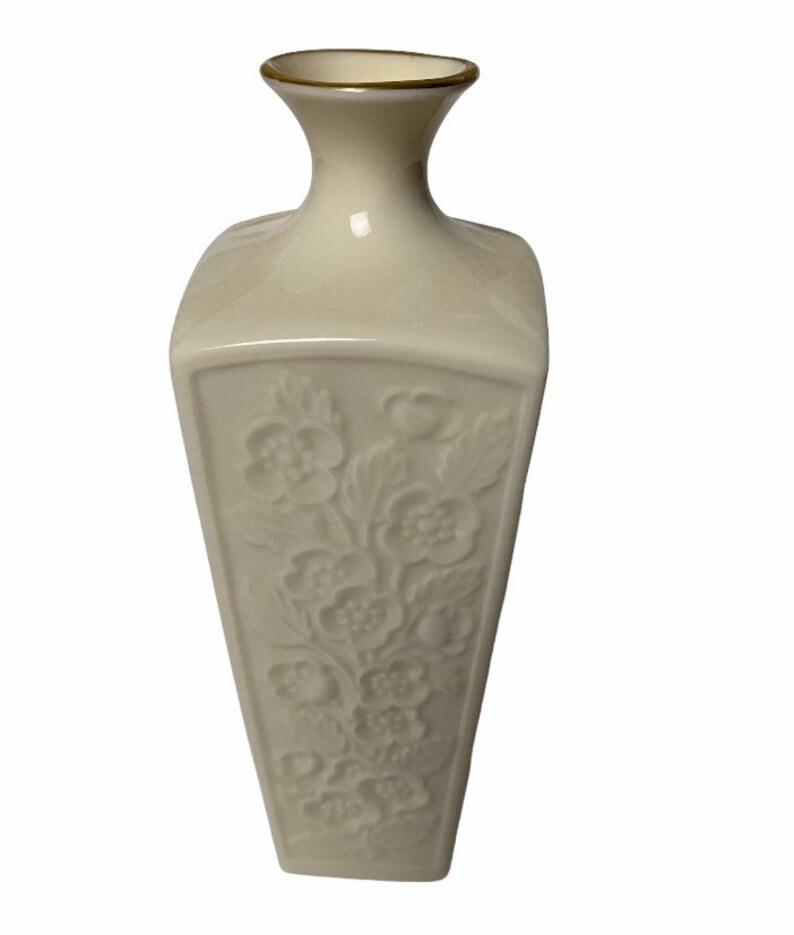 Lenox Square Floral Embossed Bud Vase Blossom 7 14\u201d Cream 24K Gold Trim