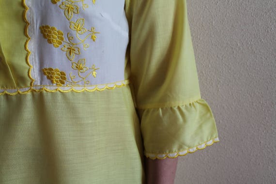 Vintage Nightgown Midi Dressing Gown Nightdress Y… - image 4