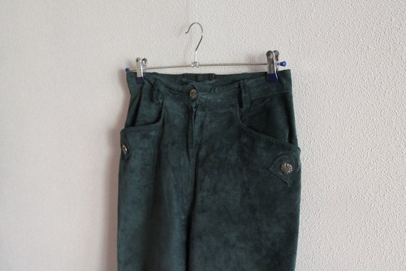 Dirndl Capry Pants Green Bavarian Shorts Womens G… - image 5