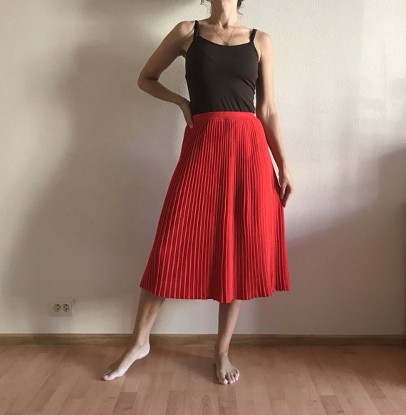 Vintage 80s Jupe pliss e Rouge Accord on Jupe vintage Automne