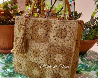 Crochet granny square bag with bamboo handles, bag with leather and zip closure, ecological bag with natural jute yarn