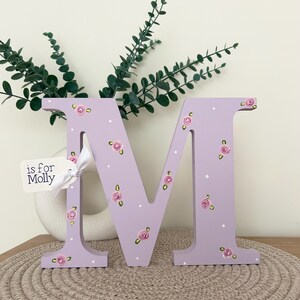 Personalised Freestanding Wooden Letter Name Tag, Kids Bedroom Shelf Decor imagem 6