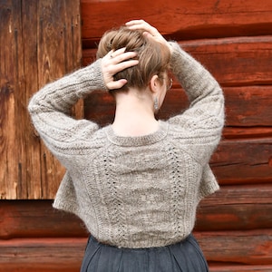 Asynja Cardigan Knitting Pattern