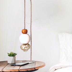 Wall lamp