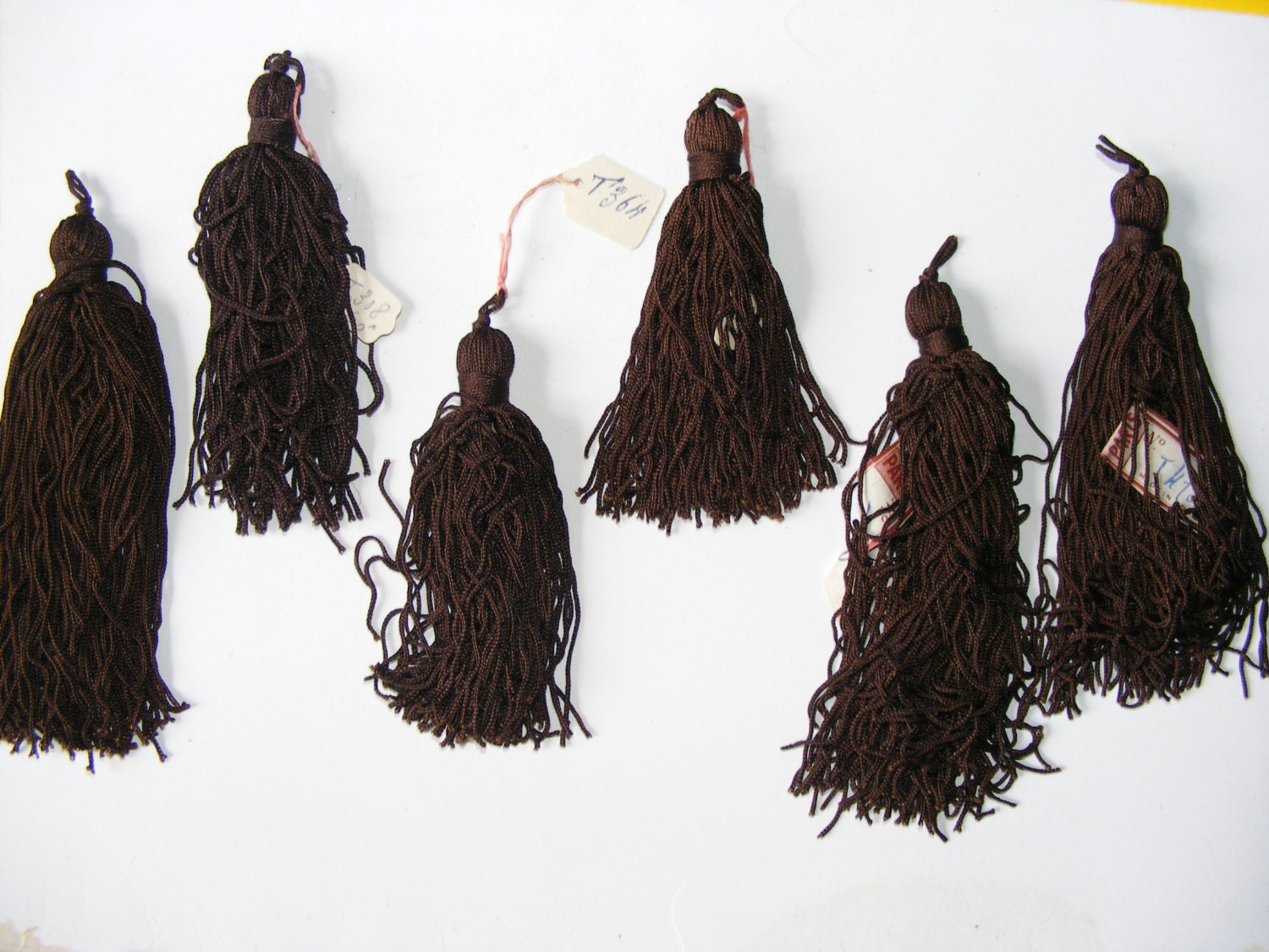 Lot de 6 Pompons-Floches en Passementerie Ancienne/Vintage.