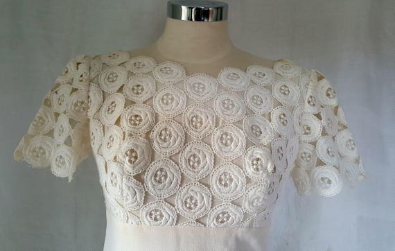 White dress, seventies clothing, maxi dress, vinta