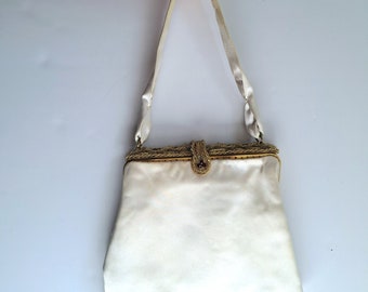 Ivory vintage bag, 1950’s, satin evening bag, decorative frame,  wedding bag, bridal bag