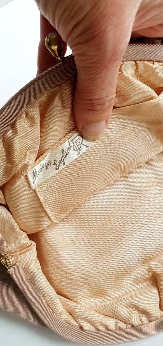 Vintage nude/ecru bag, Forties style, taffeta bag… - image 5