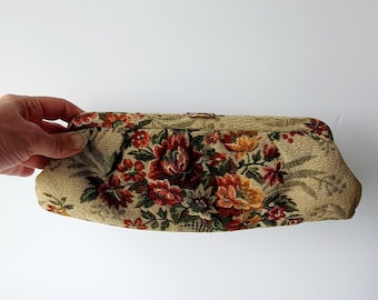 Tapestry clutch bag, vintage 1930s fashion, floral clutch bag, excellent condition, cottage core,