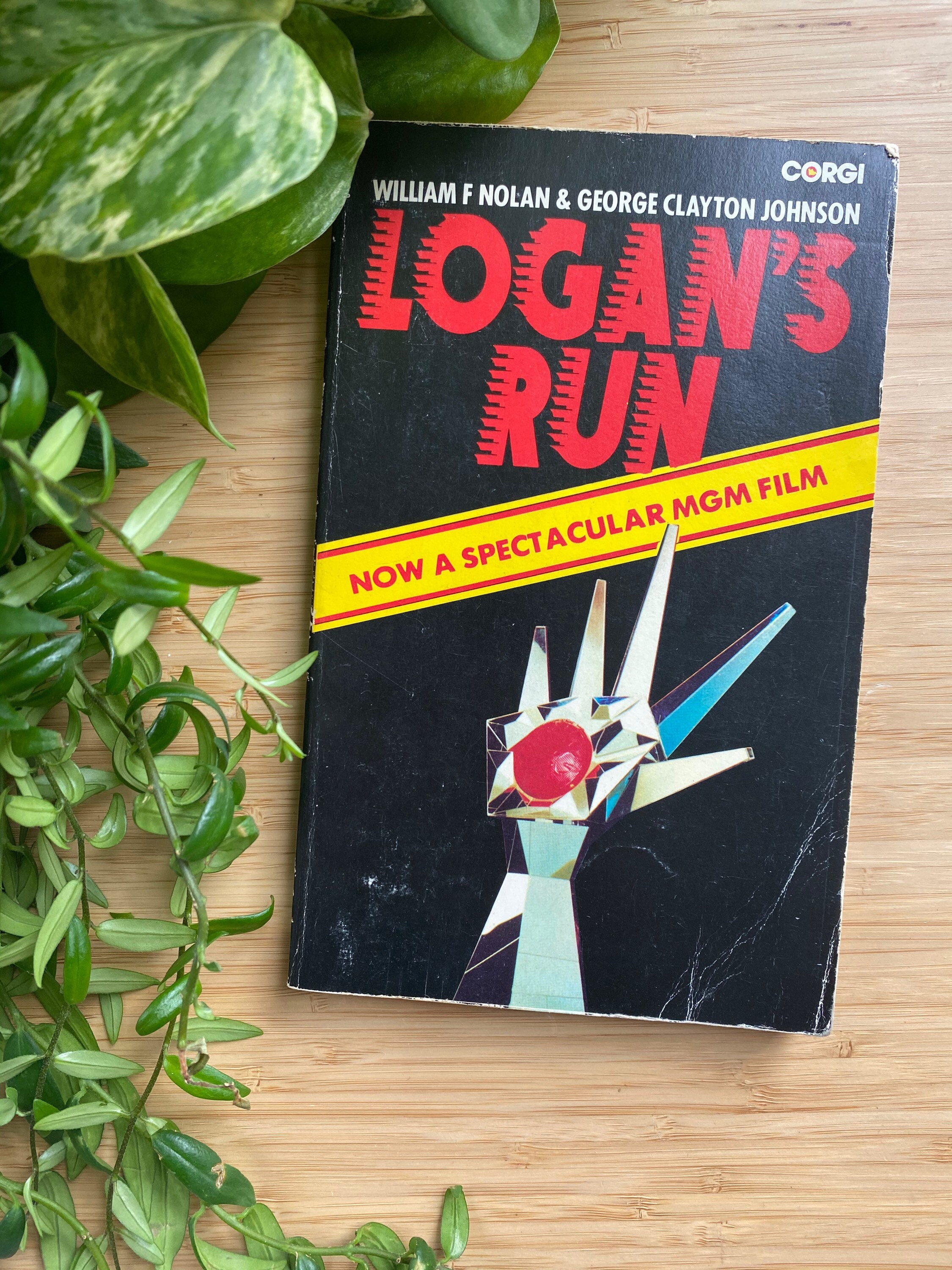 Logan es Run William F. Nolan Vintage Science Fiction Film | Etsy