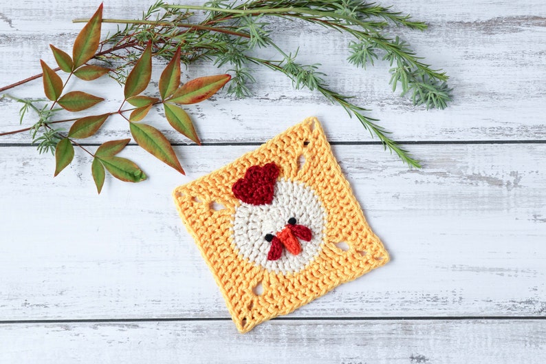 Crochet chicken square pattern // Chicken granny square motif // Crochet rooster afghan square // Farmyard blanket // Crochet animal pattern image 1