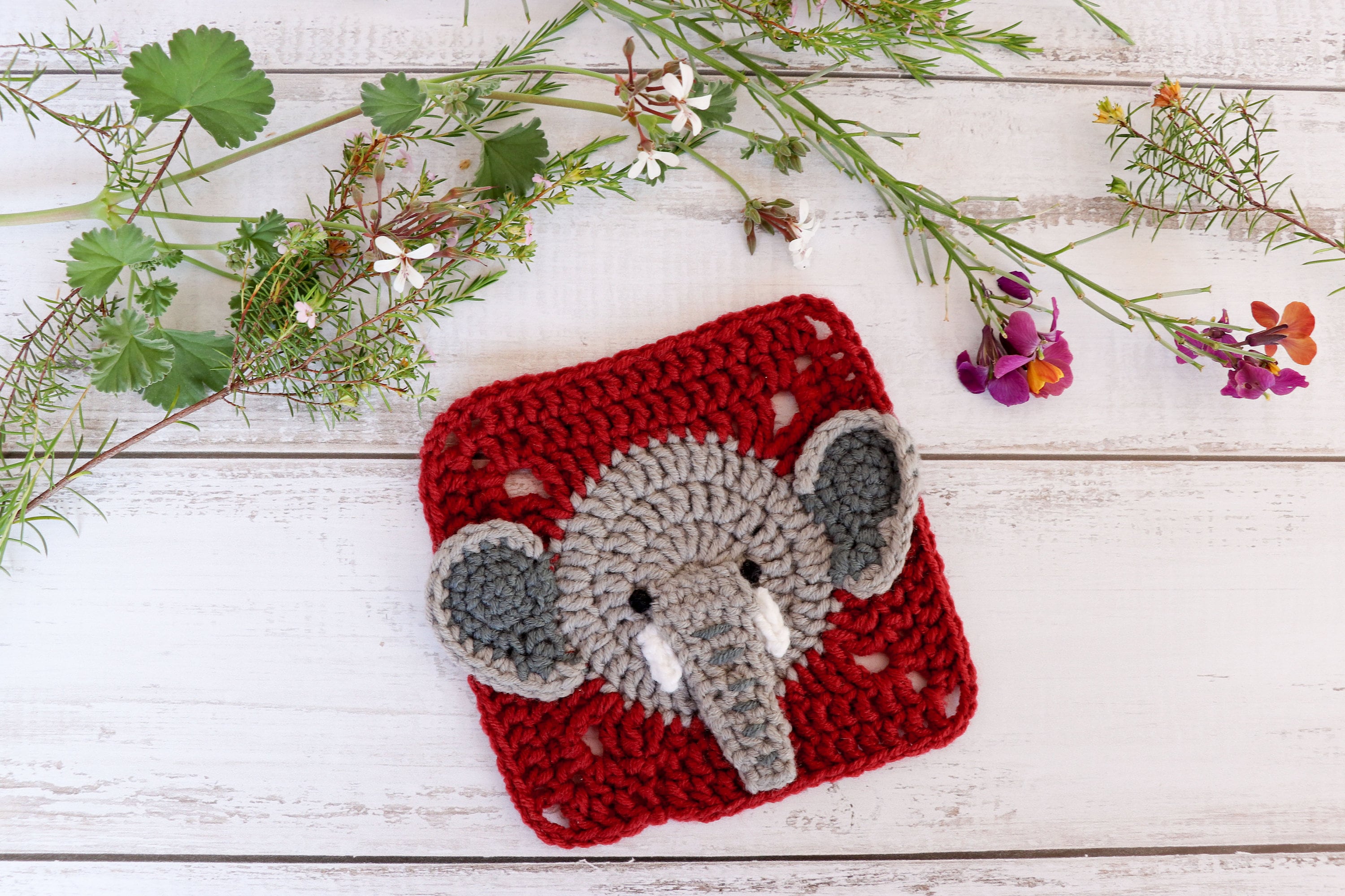 Crochet elephant square pattern Elephant granny square motif Elephant afghan square Jungle blanket Crochet animal pattern