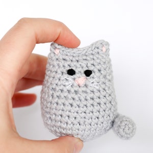 Crochet cat pattern // Christmas ornament pattern // amigurumi cat crochet pattern image 5