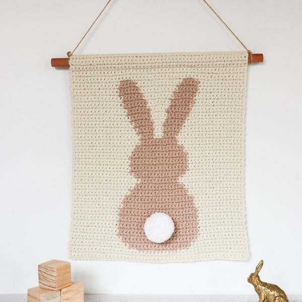 Crochet rabbit wall hanging pattern // bunny nursery decor // woodland wall hanging  // crocheted bunny home decor // DIY wall hanging