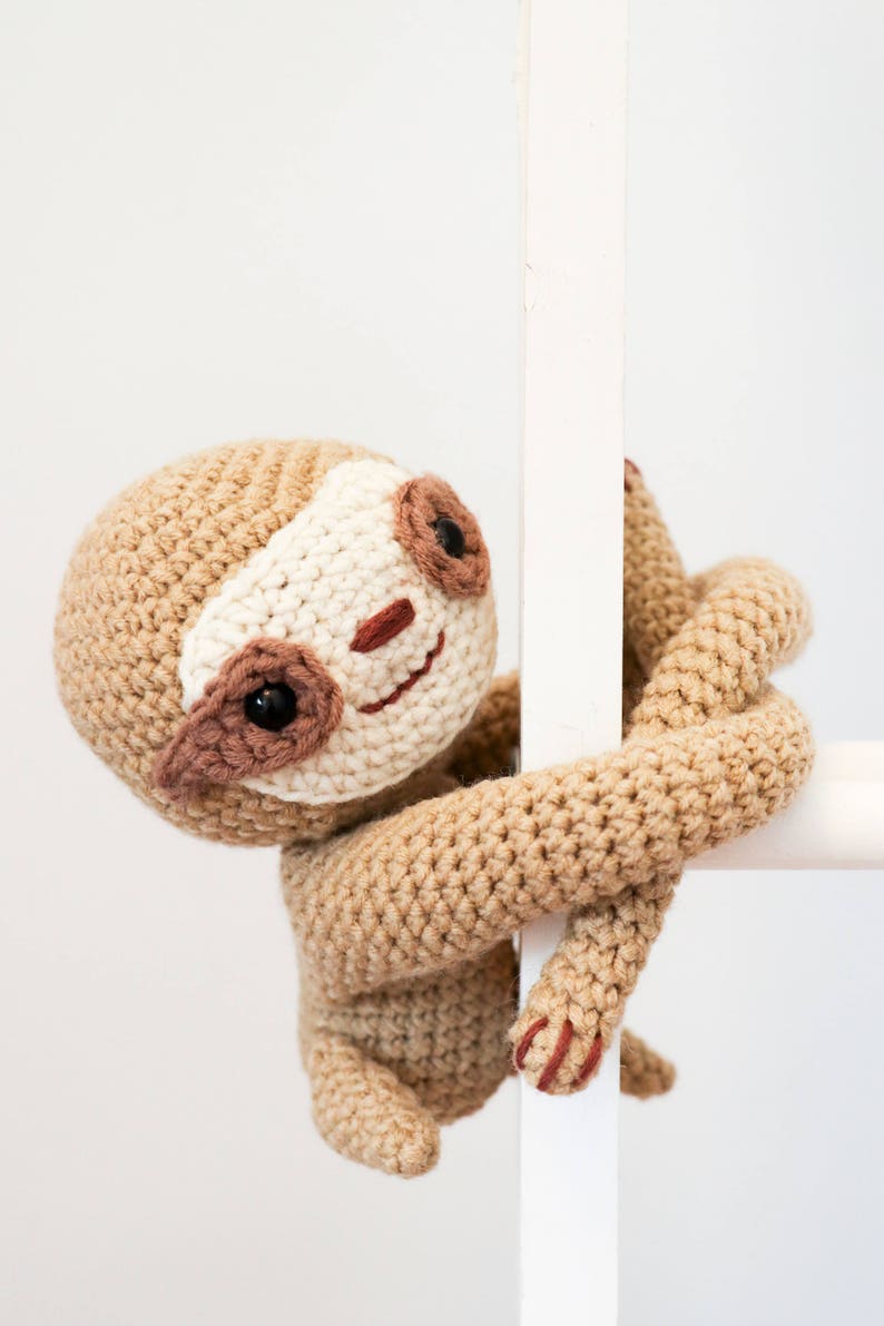 Crochet sloth curtain tie back pattern // Left & right side // Nursery decor // Crochet sloth pattern // Baby toy // Window treatment image 4