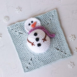Patrón de crochet de muñeco de nieve // Cuadrado de abuela navideña // Patrón de crochet digital en PDF