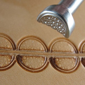 Edelstahl Craftplus - Pebble Crescent Border Stempel (Leder Stempel Werkzeug)