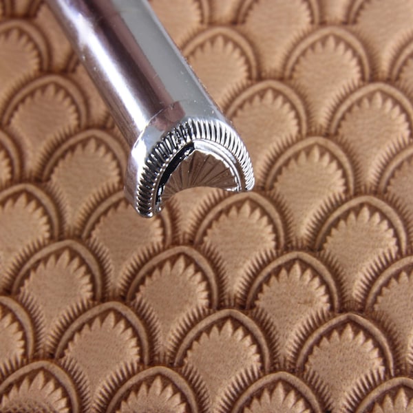 Leather Stamping Tool - Crescent Shell Geometric Border Stamp