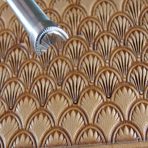 Crescent Shell Geometric Leather Stamp, Stainless Steel Leather Stamping Tool