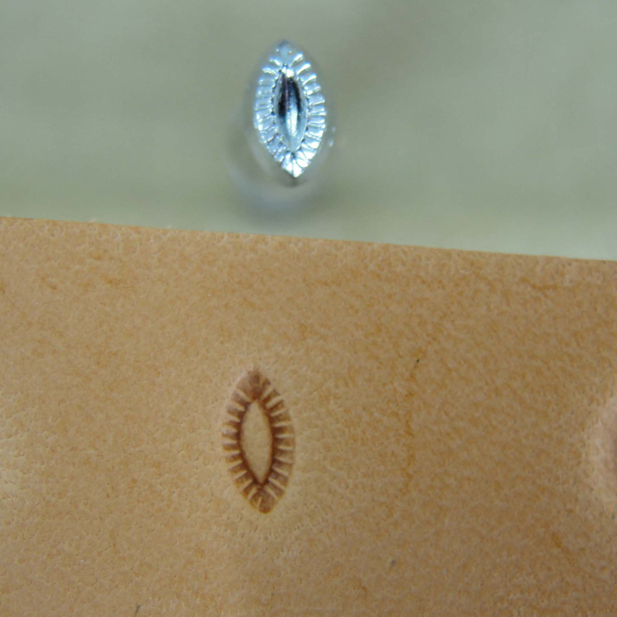 Craft Japan - #S629 Lined Oval Seeder Stamp (leather