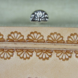 Leather Stamping Tool - #G603 7-Petal Border Stamp