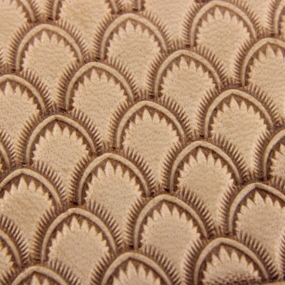 Leather Stamping Tool - Crescent Shell Geometric Border