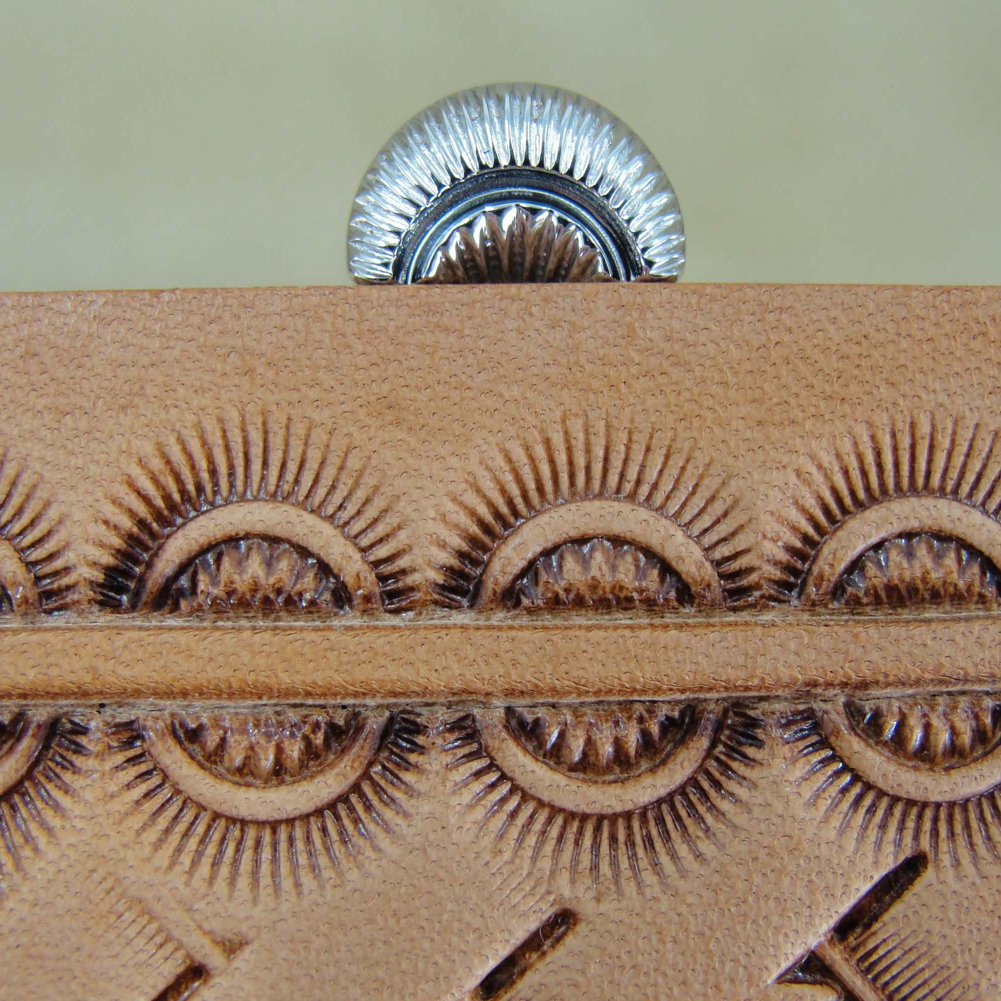 Stainless Steel Barry King - #4 Crescent Border Stamp