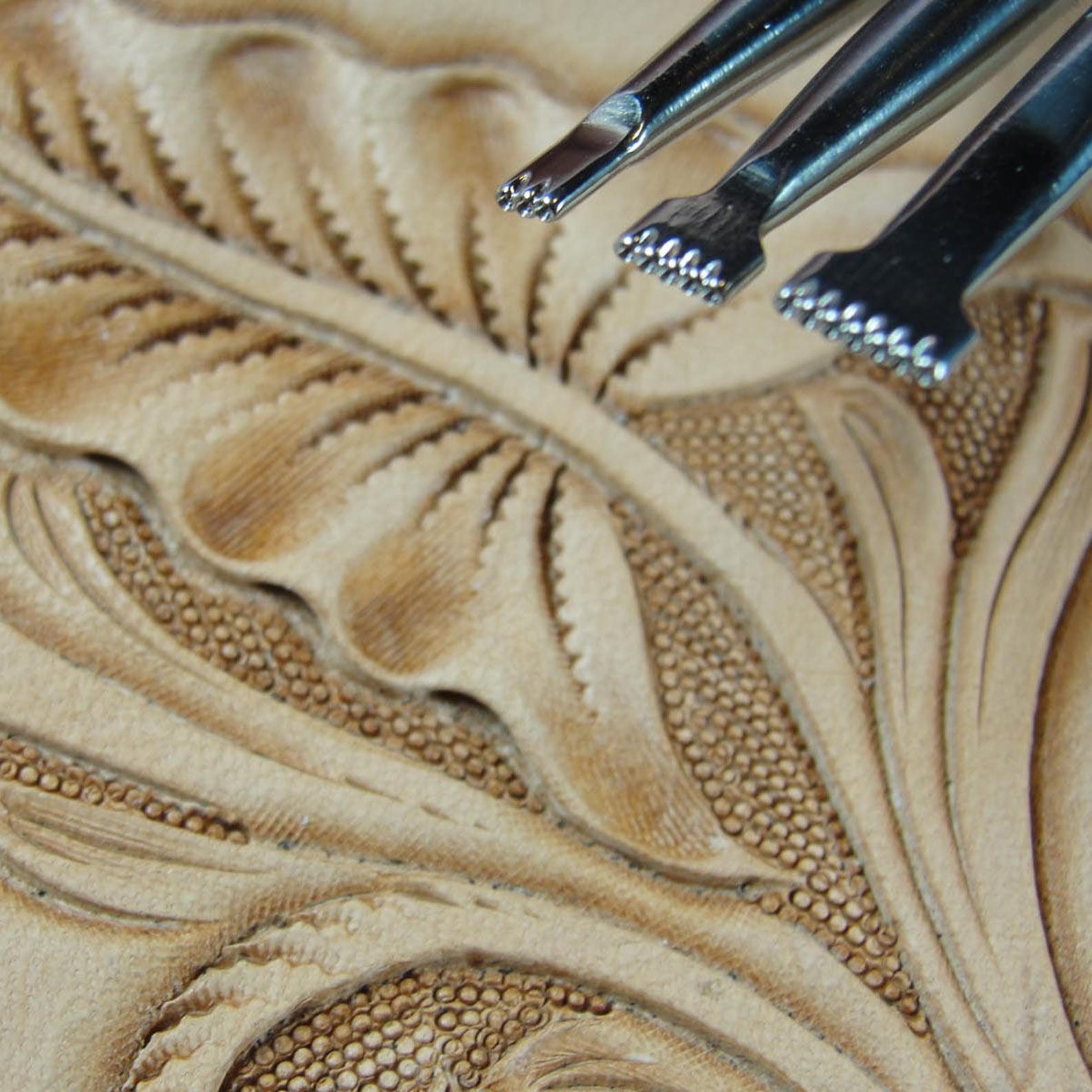 Kingsleather