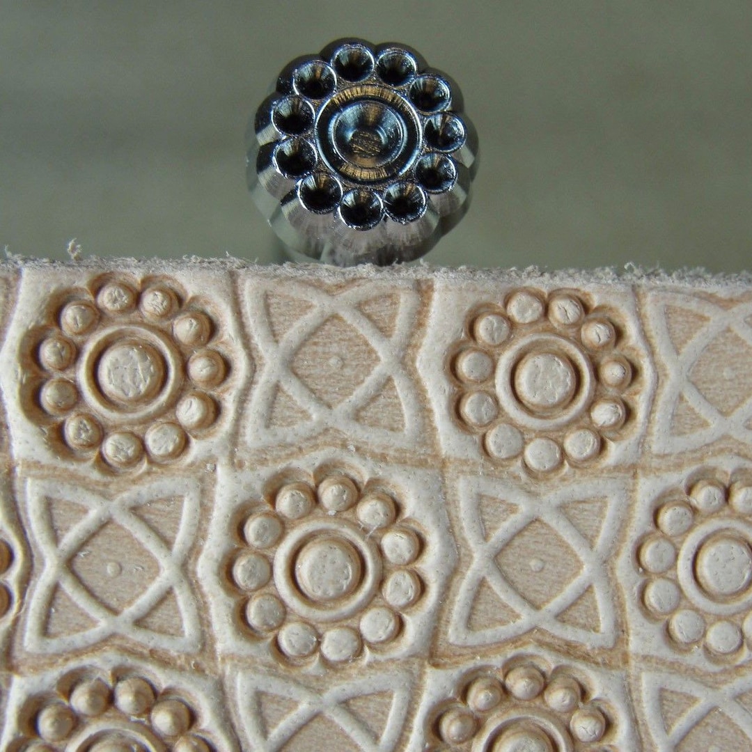 Craft Japan - #G602 11-seed Flower Center Geometric Stamp (leather