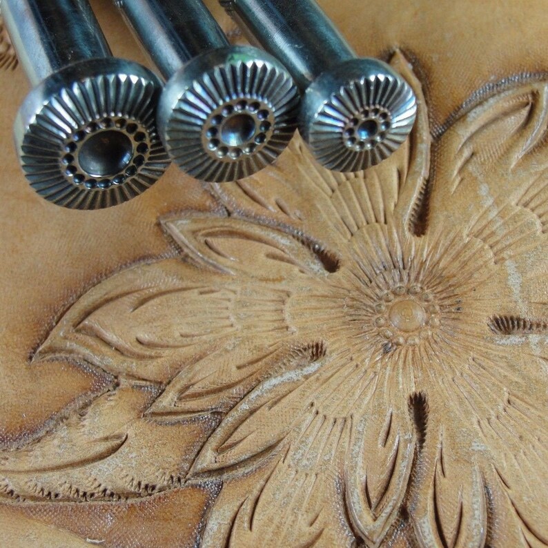 2 Leather Stamping Tools Steel Craft Japan #L948//L949 Leaf Stamp Set