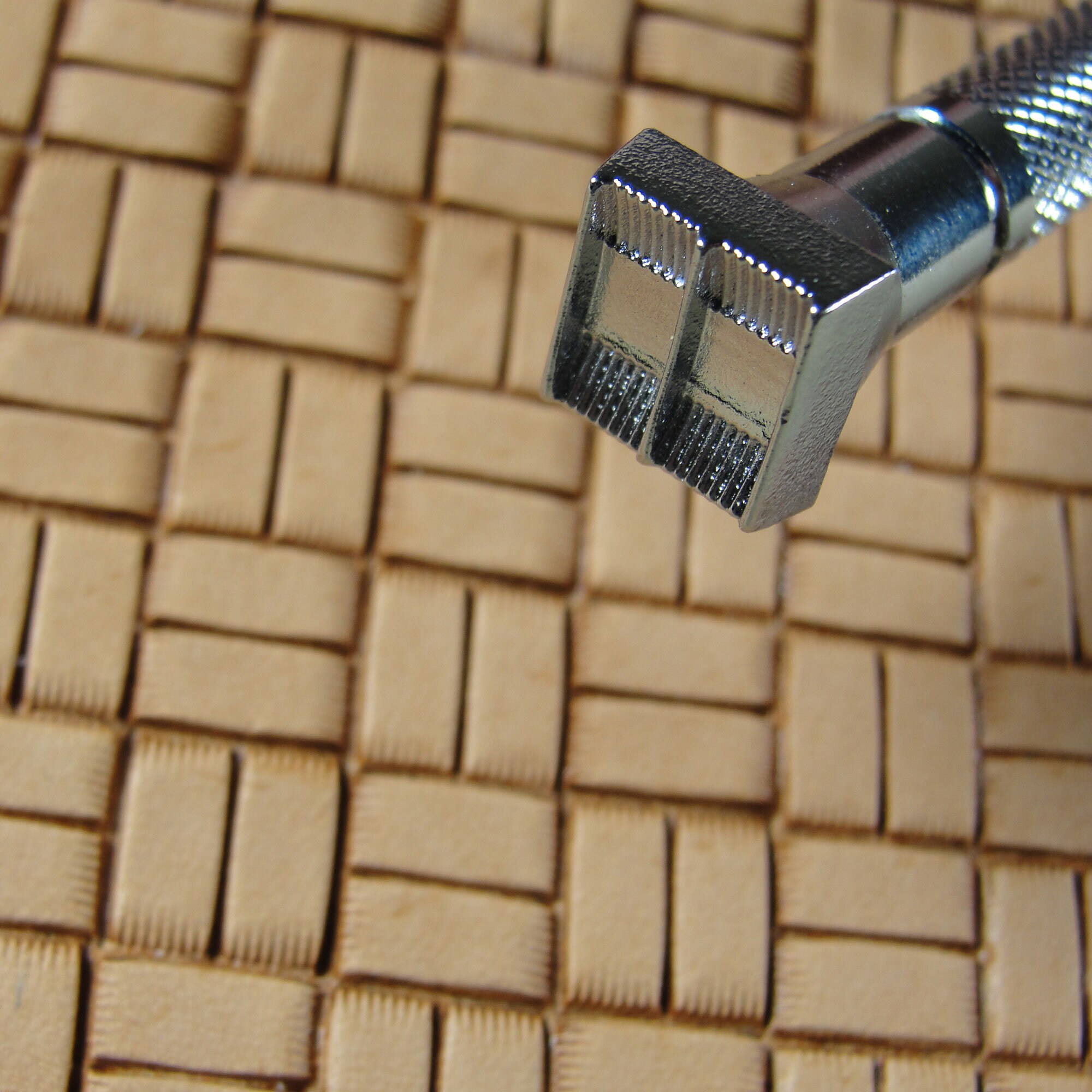 WEAVE様 Japan Select - #X507 Square Basket Weave Stamp (leather