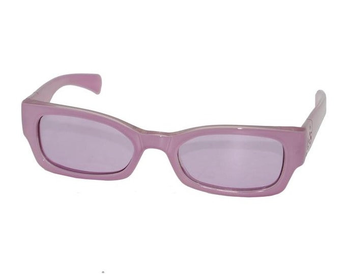 Versus rose-colored glasses