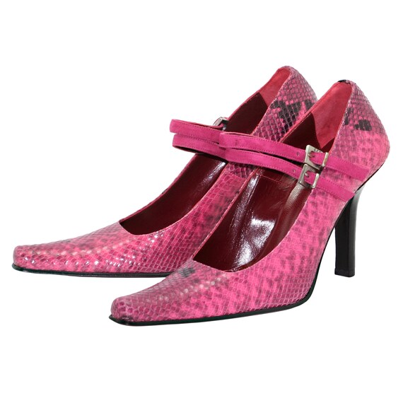 Gianfranco Ferre pink leather shoes