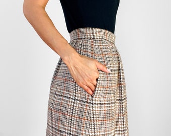 XXS - XS - Vintage, 1970s, 70s, Plaid, Knee-Length, Aline, Side-Zip, High-Waisted, Lined, Skirt