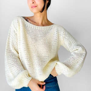 Vintage, 70s, 80s, Butter Cream, Long Sleeve, Boatneck, Acrylic, Knit, Top Sz. S image 3