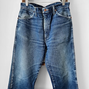 Vintage, Well-Worn, Standard Wash, Heavy, Distressed, WRANGLER, Straight Leg, Denim, Jeans - 34 x 32