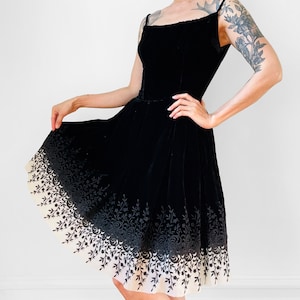 Vintage, 50s, 60s, Black, Velvet, Chiffon, Embroidered, Hem, Dress - Sz. XS